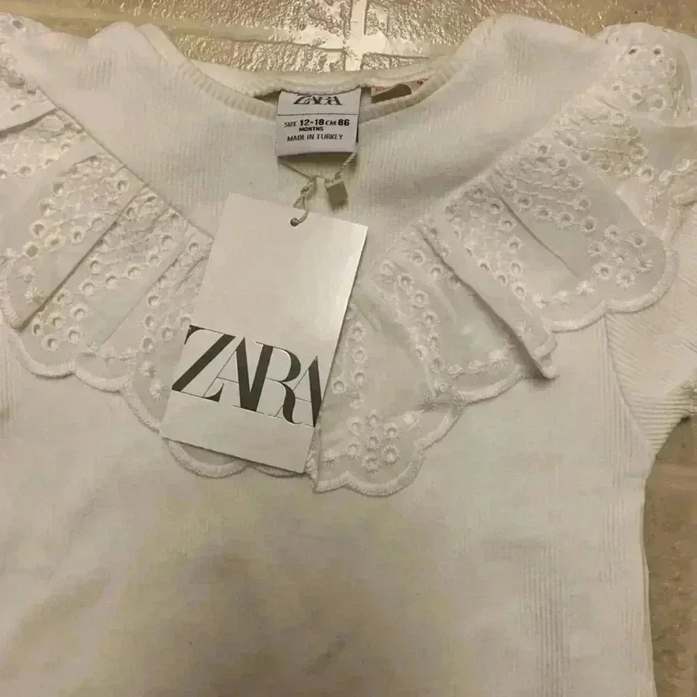 Zara - Picture 2 of 3